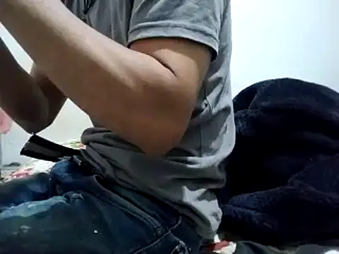 Flaquito pitudo online show from 20, 3, 2025