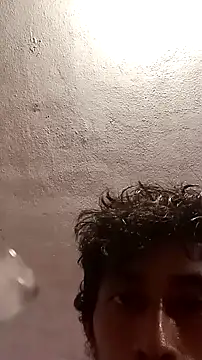 Flaquito pitudo online show from 28, 9, 2025