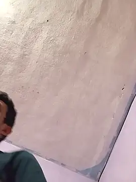 Flaquito pitudo online show from 17, 11, 2025