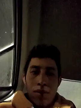 Flaquito pitudo online show from 29, 11, 2025