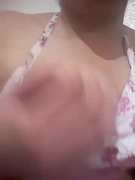 Snapshot of carmelasexy chatting on 26, 10, 2025 carmelasexy online show from 26, 10, 2025