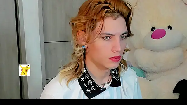 Snapshot of honey_skin chatting on 17, 12, 2024 honey skin online show from 17, 12, 2024