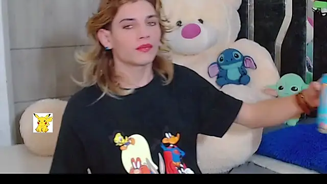 Snapshot of honey_skin chatting on 19, 12, 2024 honey skin online show from 19, 12, 2024