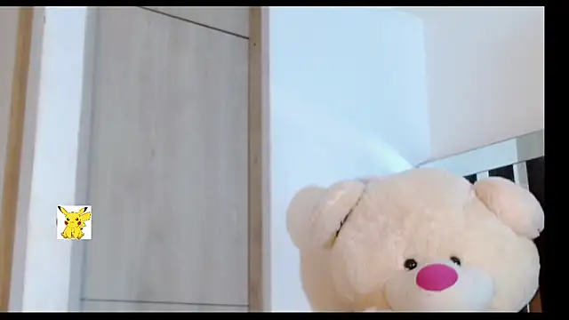 Snapshot of honey_skin chatting on 21, 3, 2025 honey skin online show from 21, 3, 2025