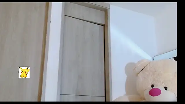 Snapshot of honey_skin chatting on 22, 3, 2025 honey skin online show from 22, 3, 2025