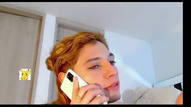 Snapshot of honey_skin chatting on 22, 3, 2025 honey skin online show from 22, 3, 2025