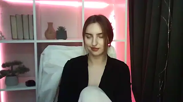 X Alisa online show from 19, 2, 2025