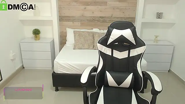 candy summer28 online show from 24, 9, 2025