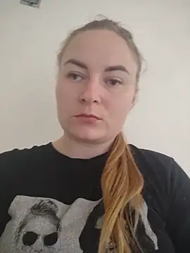 ElenaMaeer online show from 7, 6, 2026