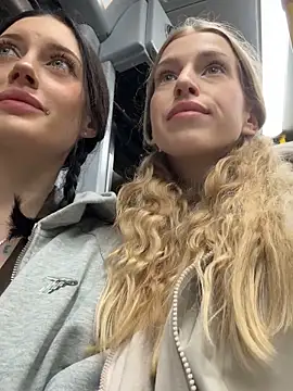 Melissa crazy online show from 8, 11, 2025