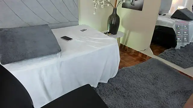 angieebaezz online show from 6, 3, 2025