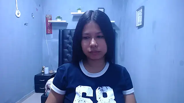 Letty Plugxo online show from 3, 3, 2026