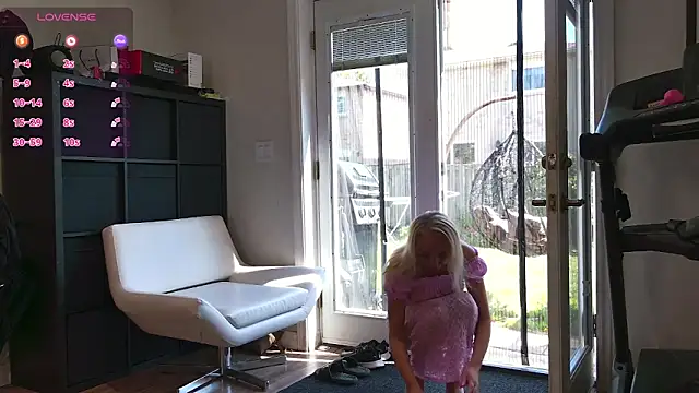 BaditaLuna online show from 11, 9, 2025