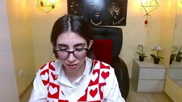 LenaRoses online show from 28, 2, 2025