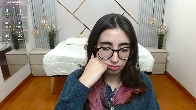 LenaRoses online show from 19, 9, 2025