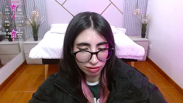 LenaRoses online show from 12, 11, 2025