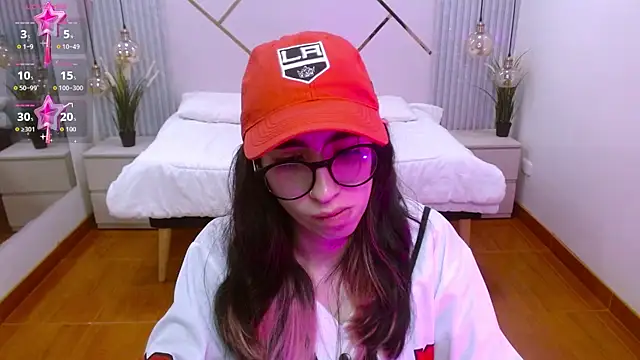 LenaRoses online show from 15, 11, 2025