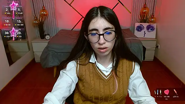 LenaRoses online show from 13, 4, 2026