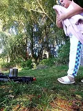 Snapshot of Liluboobs chatting on 10, 9, 2025 Liluboobs online show from 10, 9, 2025