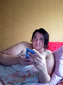 Snapshot of Liluboobs chatting on 30, 10, 2025 Liluboobs online show from 30, 10, 2025