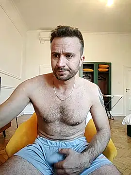 Snapshot of gilera250s chatting on 3, 10, 2025 gilera250s online show from 3, 10, 2025