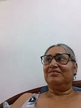 Snapshot of _candi chatting on 6, 6, 2026 candi online show from 6, 6, 2026