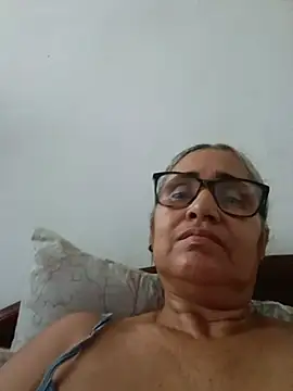 Snapshot of _candi chatting on 8, 6, 2026 candi online show from 8, 6, 2026