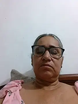 Snapshot of _candi chatting on 11, 6, 2026 candi online show from 11, 6, 2026