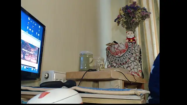 amorelara online show from 8, 10, 2025