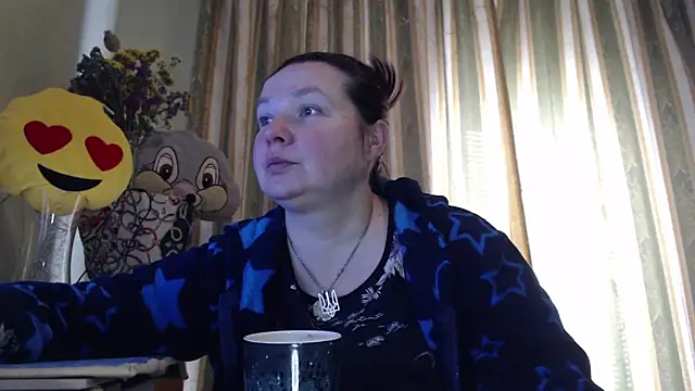 amorelara online show from 28, 3, 2026