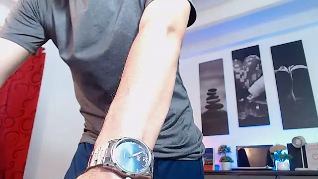 Jerry hot1 online show from 13, 2, 2025