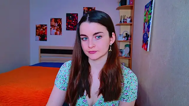 Miss Arwen online show from 5, 3, 2025