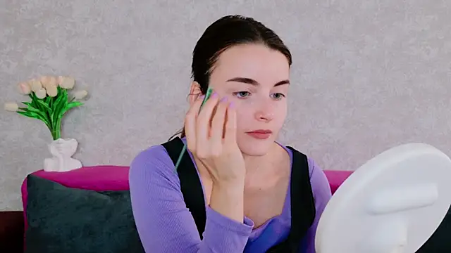 Miss Arwen online show from 22, 9, 2025