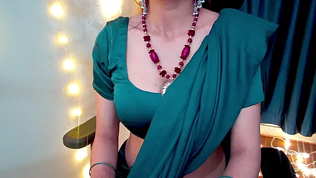 Snapshot of sassysonia chatting on 19, 2, 2026 sassysonia online show from 19, 2, 2026