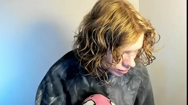 StellaDavis online show from 15, 10, 2025