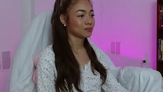 Snapshot of hantonella_ chatting on 20, 11, 2025 hantonella online show from 20, 11, 2025