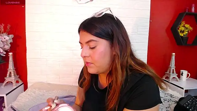  poison sweet online show from 11, 11, 2025