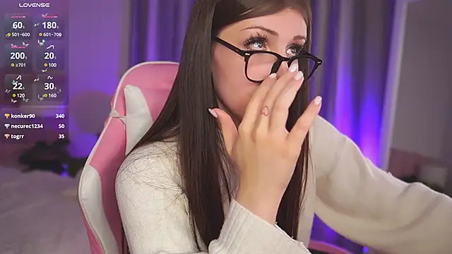 Snapshot of Lala_Land_ chatting on 6, 12, 2024 Lala Land online show from 6, 12, 2024