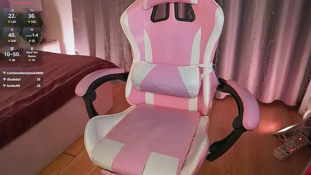 Snapshot of Lala_Land_ chatting on 3, 2, 2025 Lala Land online show from 3, 2, 2025