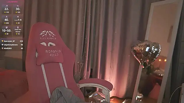 Snapshot of Lala_Land_ chatting on 15, 2, 2025 Lala Land online show from 15, 2, 2025