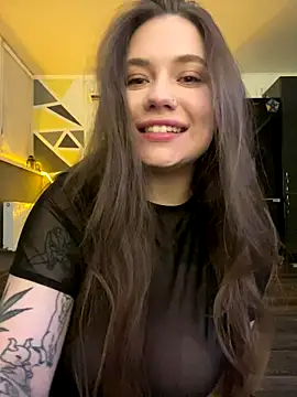 Vikki toriya online show from 5, 11, 2025