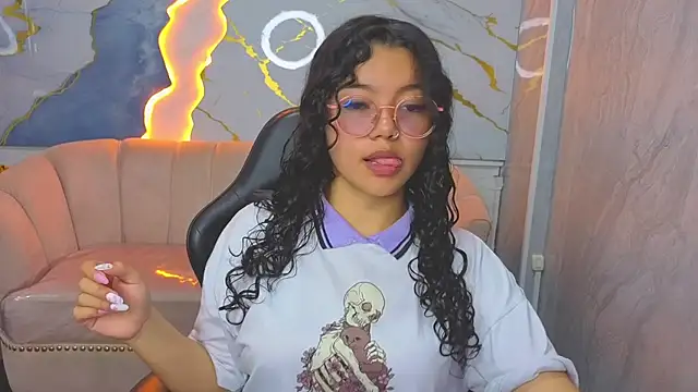 victoria castillo b online show from 9, 4, 2026