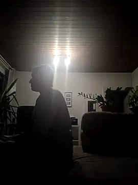 Snapshot of MArciQuarky chatting on 29, 10, 2025 MArciQuarky online show from 29, 10, 2025