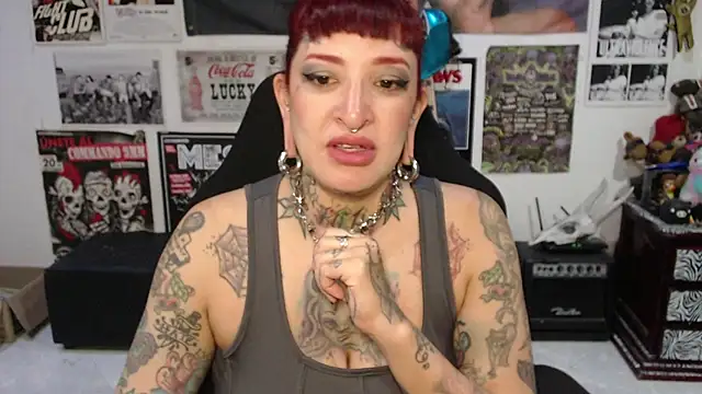 Snapshot of Rollyderolandia666 chatting on 3, 6, 2026 Rollyderolandia666 online show from 3, 6, 2026