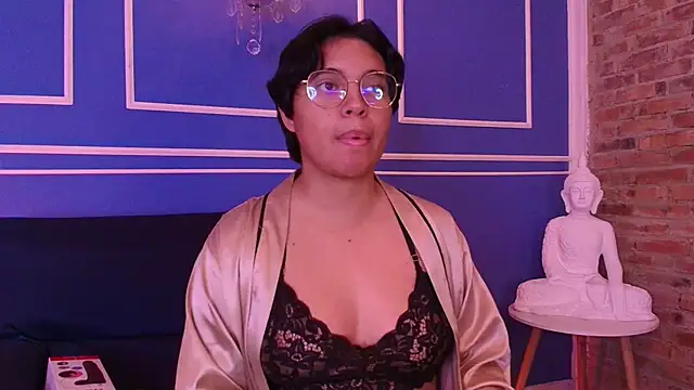 Snapshot of Emmapark_ chatting on 6, 11, 2025 Emmapark online show from 6, 11, 2025