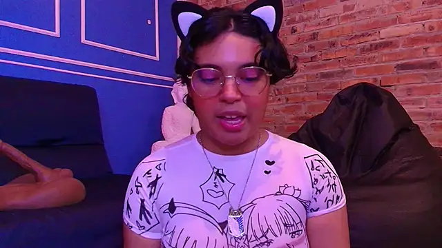 Snapshot of Emmapark_ chatting on 27, 11, 2025 Emmapark online show from 27, 11, 2025