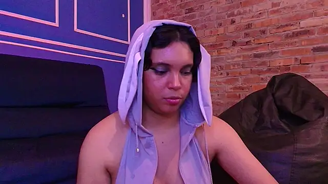 Snapshot of Emmapark_ chatting on 5, 12, 2025 Emmapark online show from 5, 12, 2025