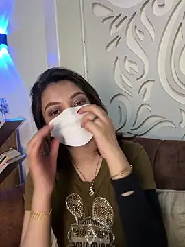 Jen jennyy1 online show from 13, 4, 2026