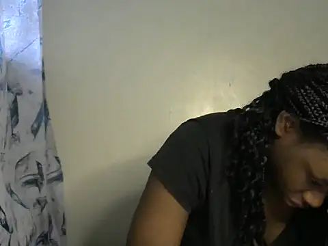 Snapshot of Novah_ chatting on 1, 11, 2025 Novah online show from 1, 11, 2025