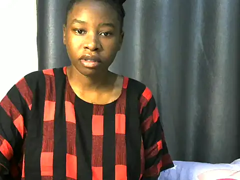 Snapshot of Novah_ chatting on 17, 6, 2026 Novah online show from 17, 6, 2026